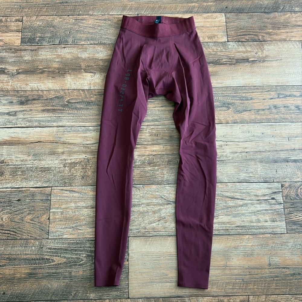 Lululemon Men’s Tights size XS